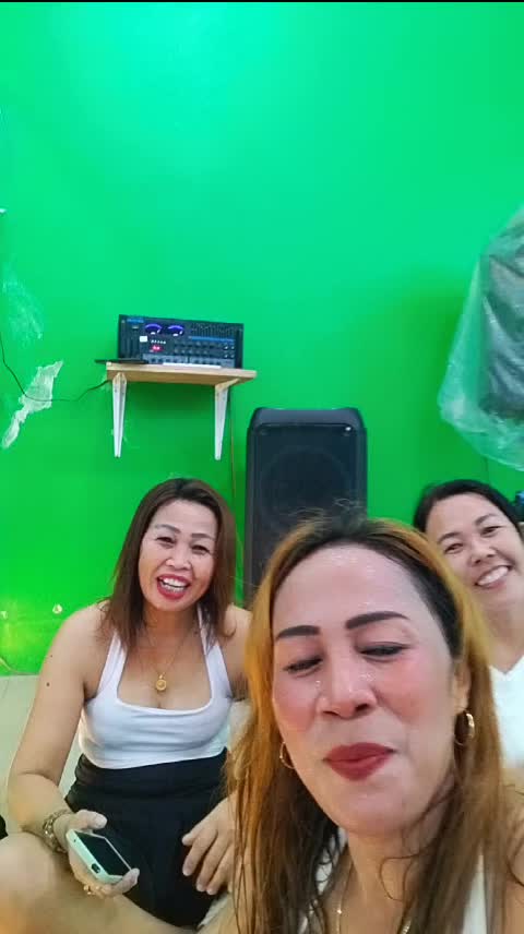 @putu_resika
