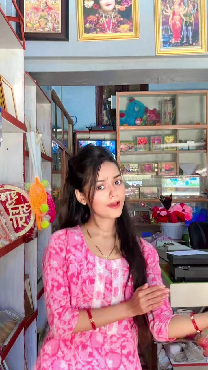 @Kreetika 💗🫅भण्डारी