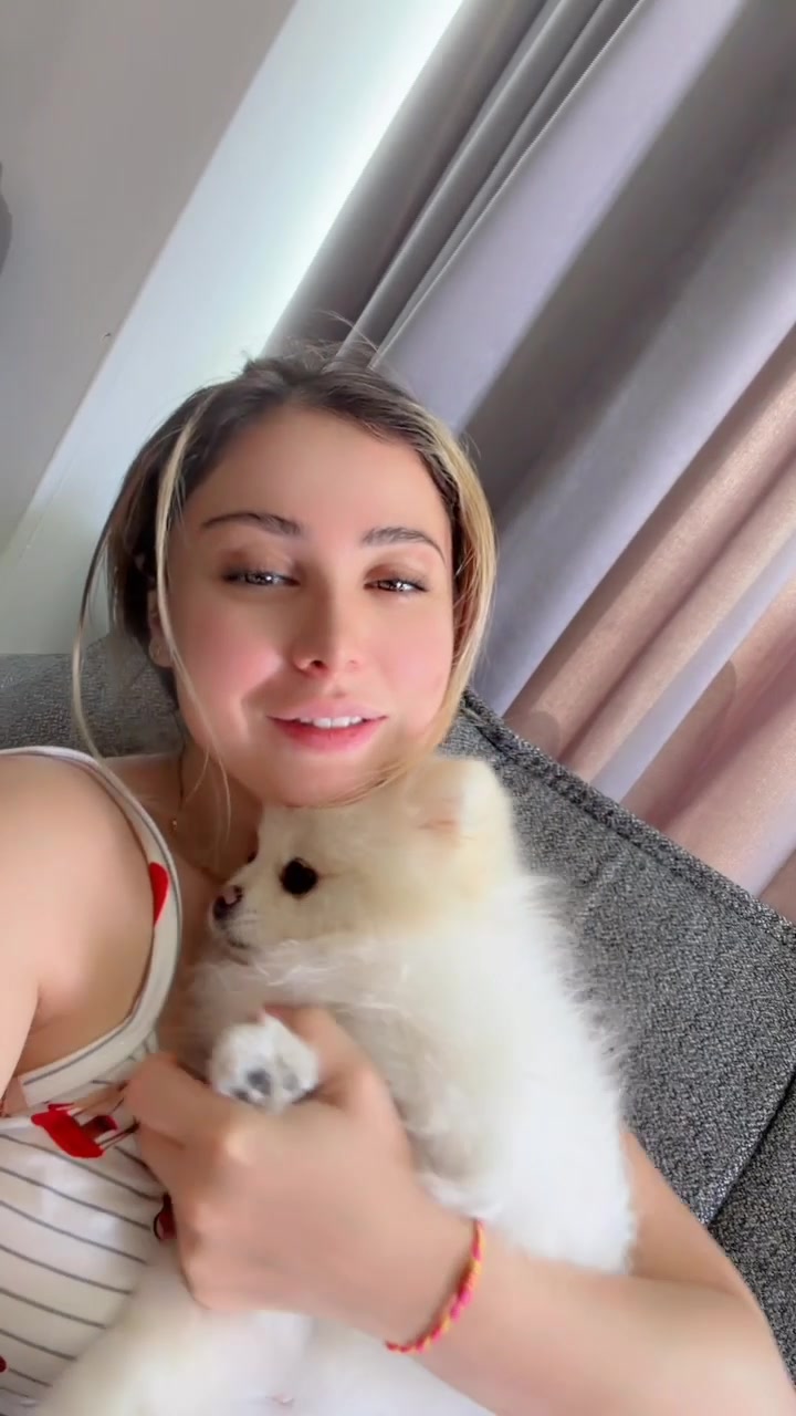 @Mis_Naya