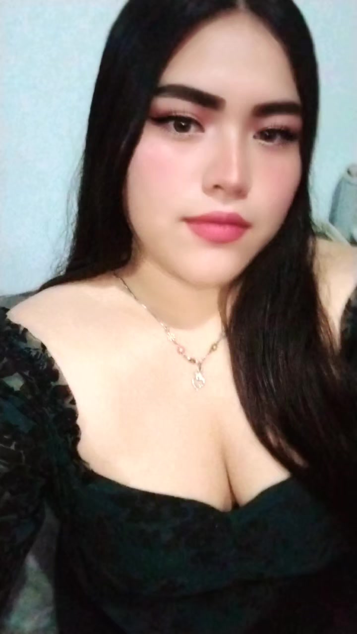 @🍒lizz🍒