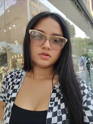 @Adriana 💕