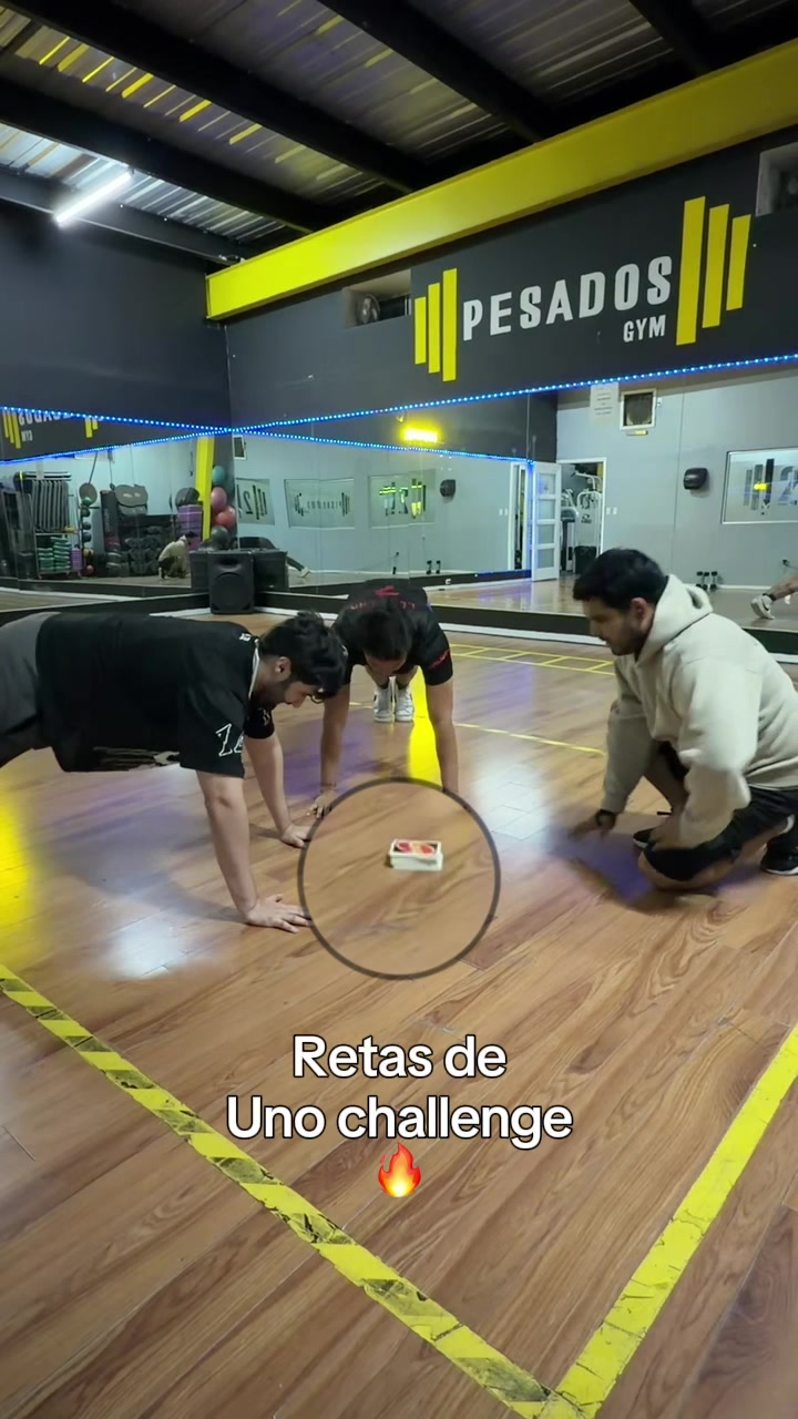 @Cruz