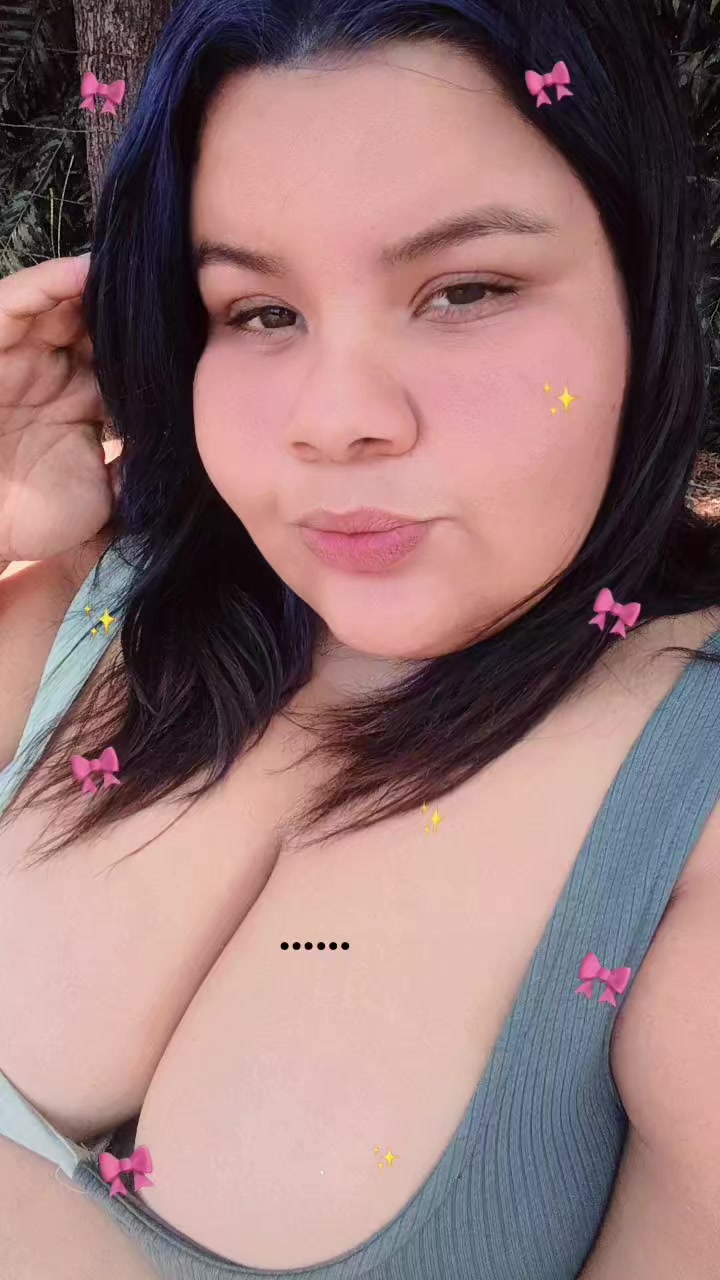 @Elena Vallecillo