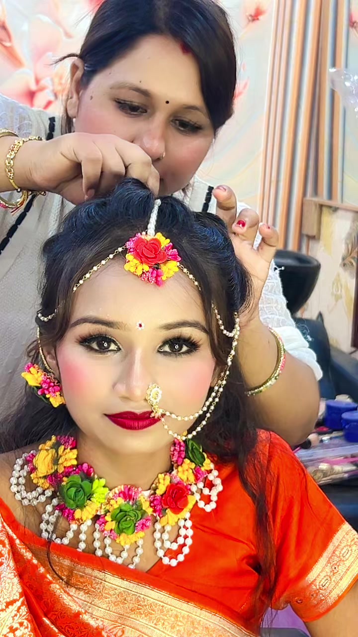 @Aarti Beauty parlour