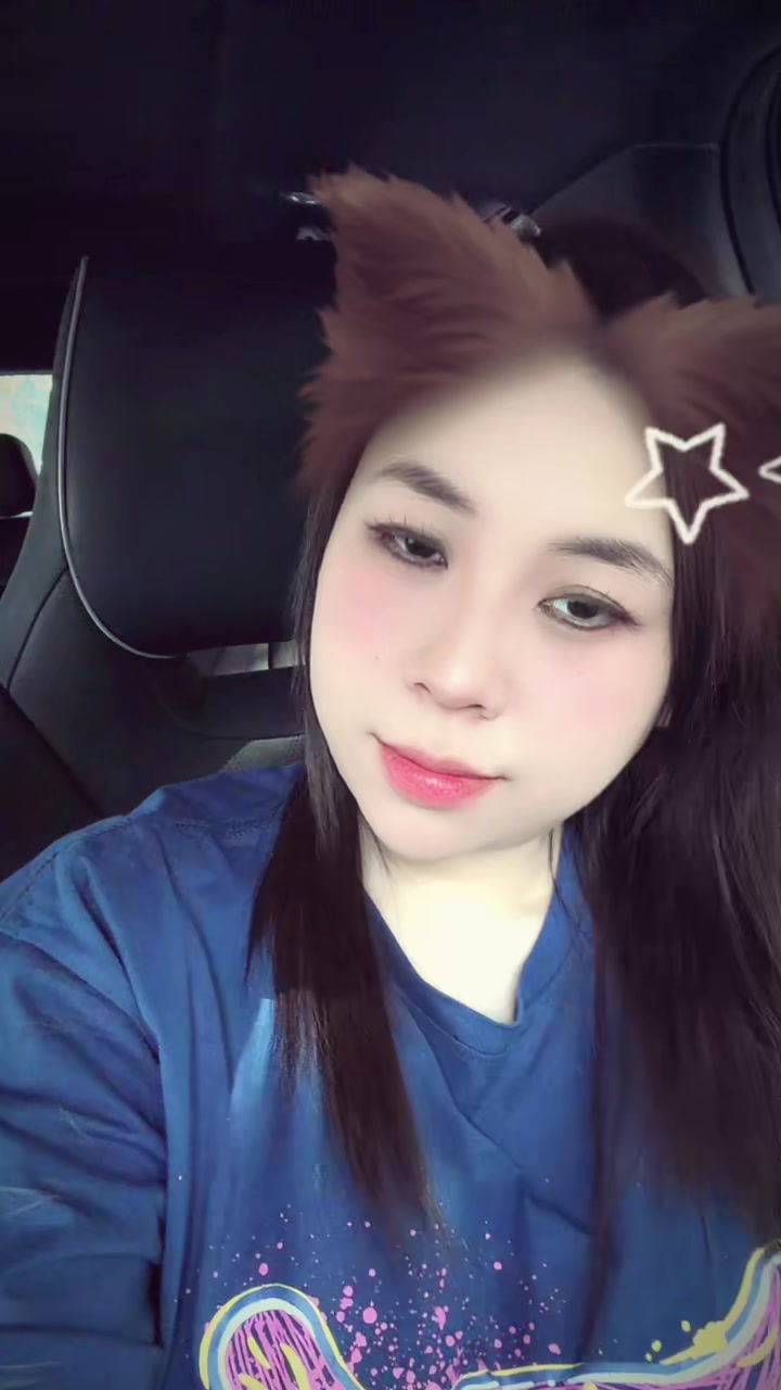@🦋NaNa🦋