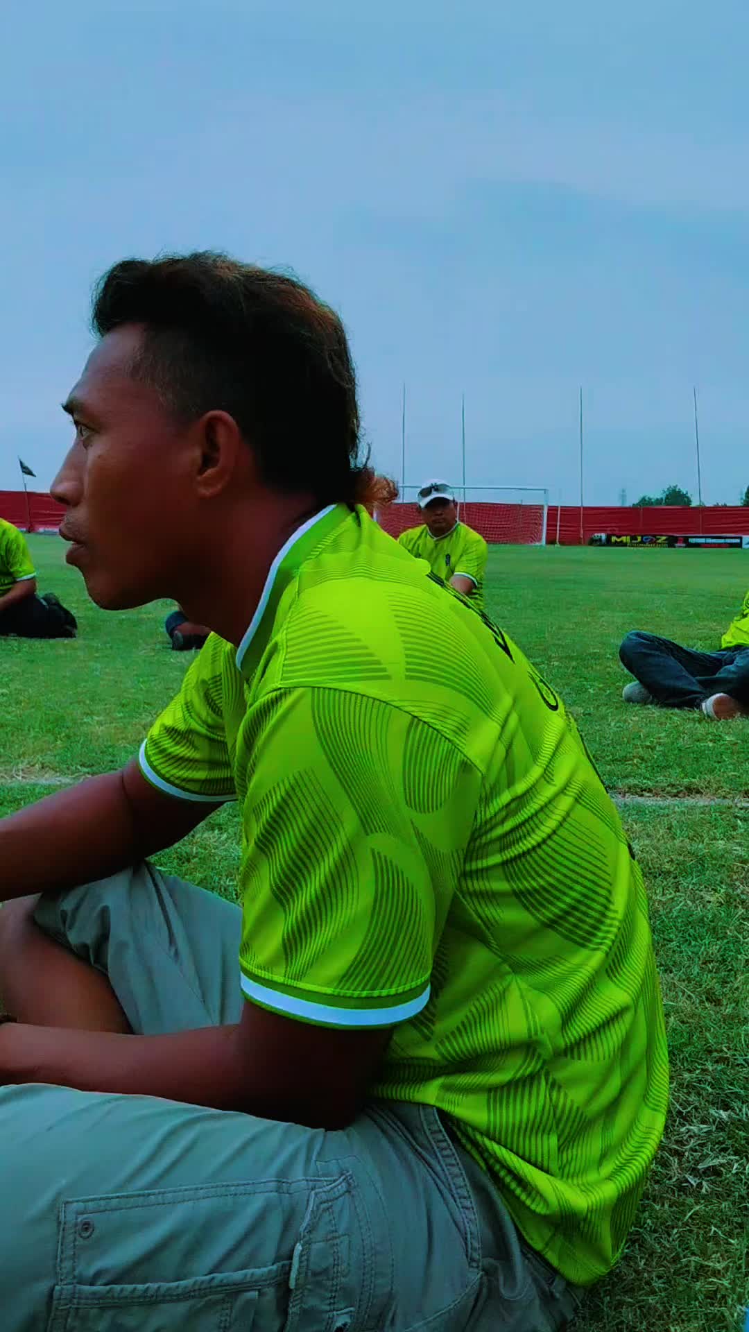 @Ayahe_jono
