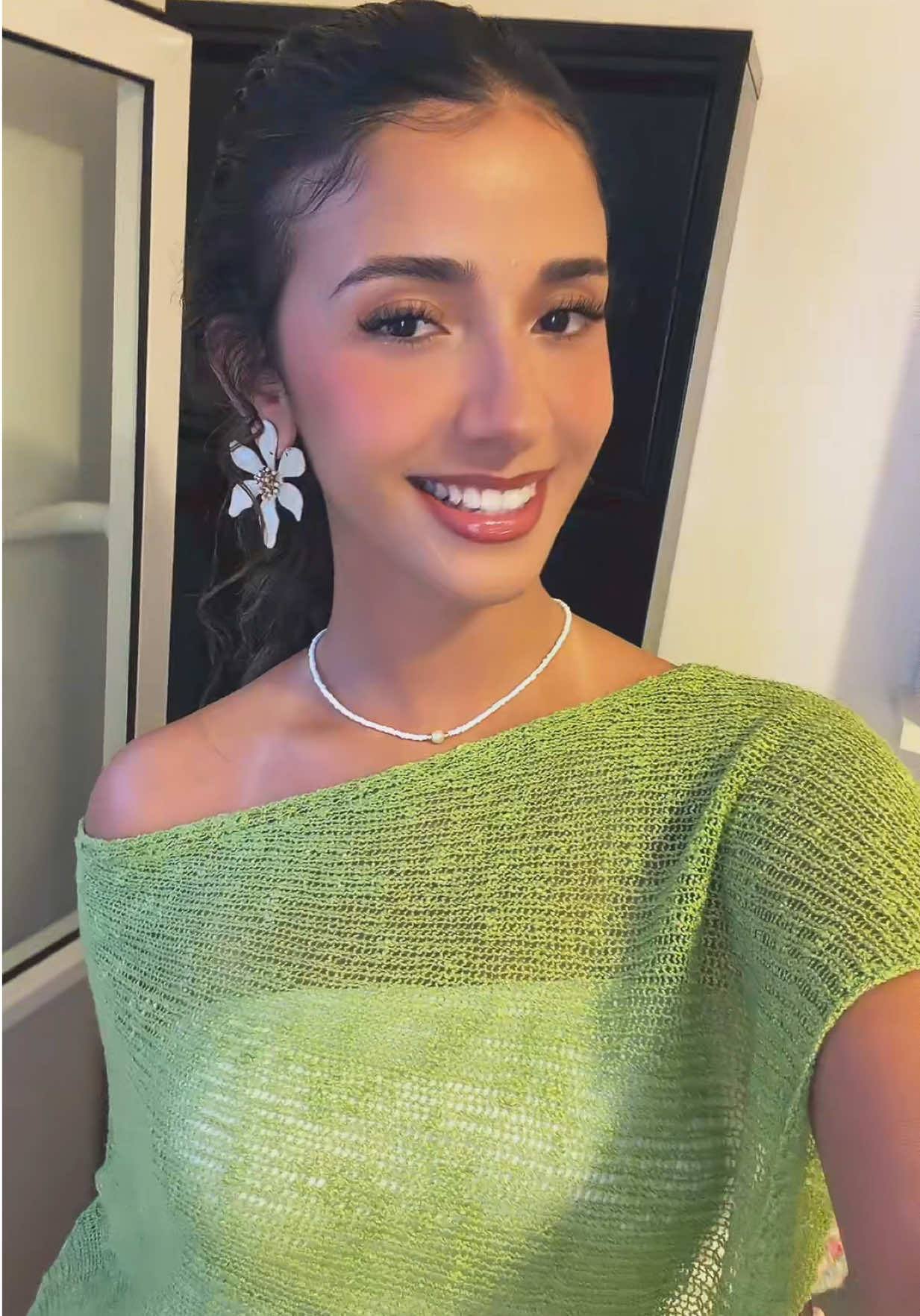 @Ayla