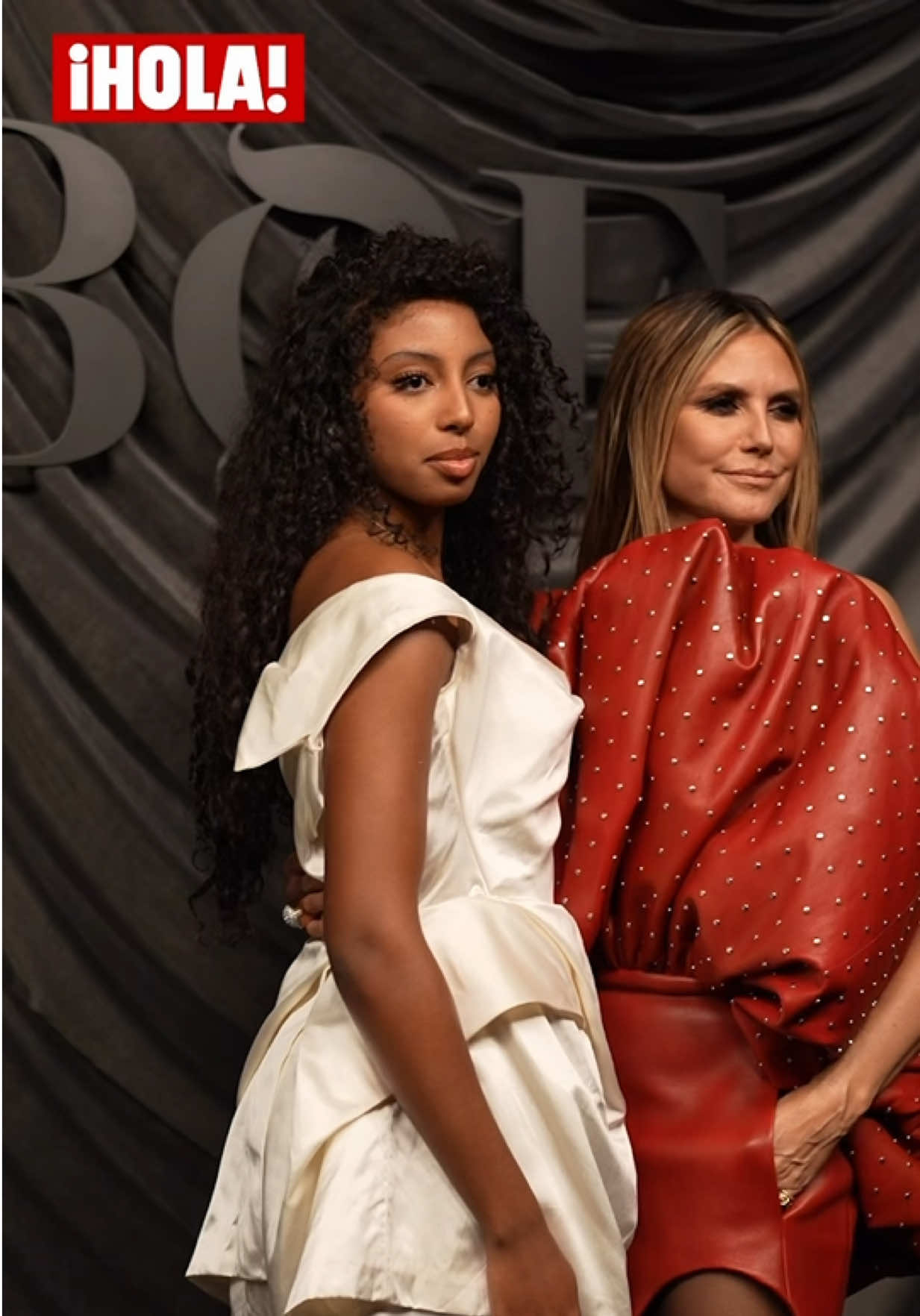 @HOLA! USA