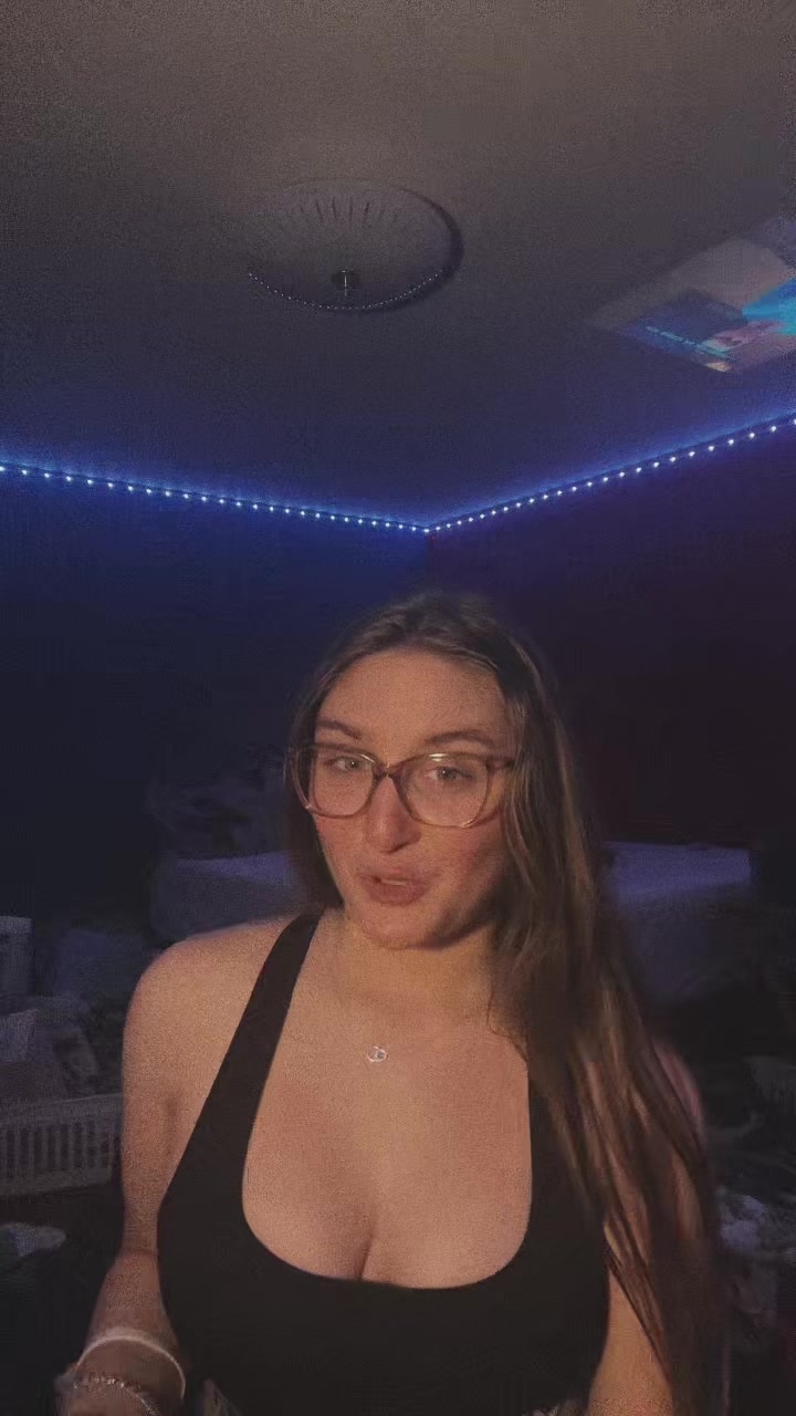 @🦋Leni🦋