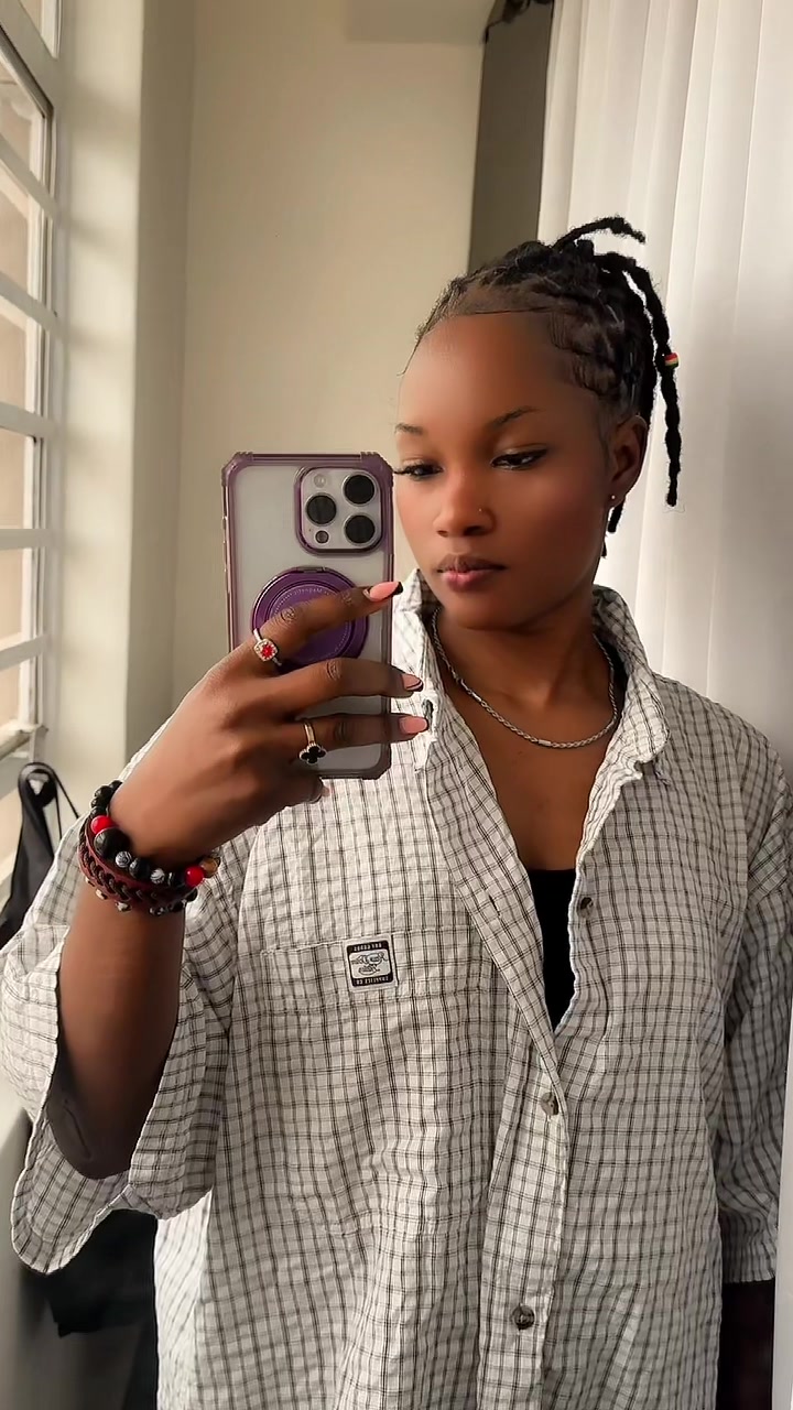 @Soniah_Empress👑
