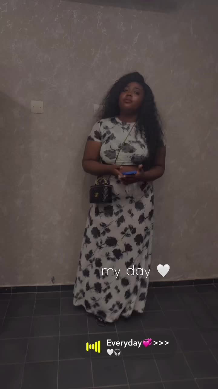 @Yasmine09
