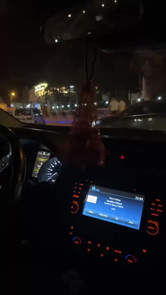 @Y&ouml;r&uuml;k Kızı