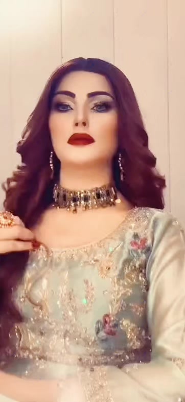 @ZarPari official