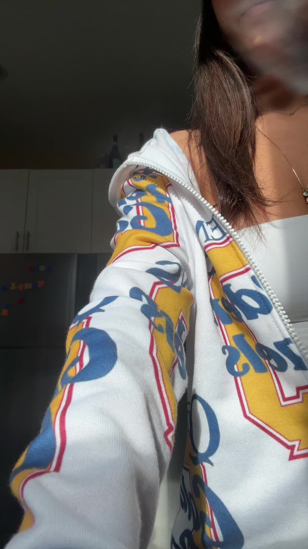 @ella
