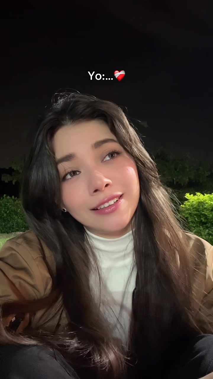 @Elva León