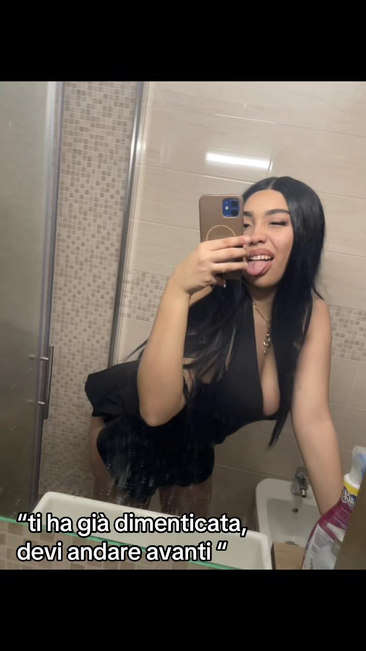 @tchikita🪬