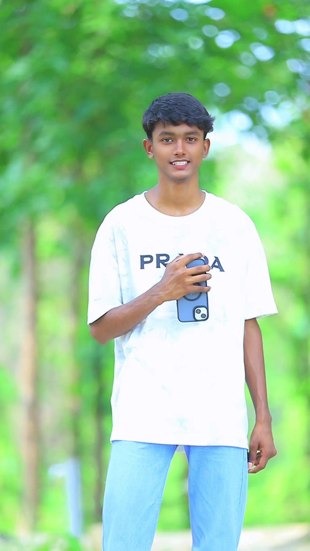 @MADHESI__XAURA