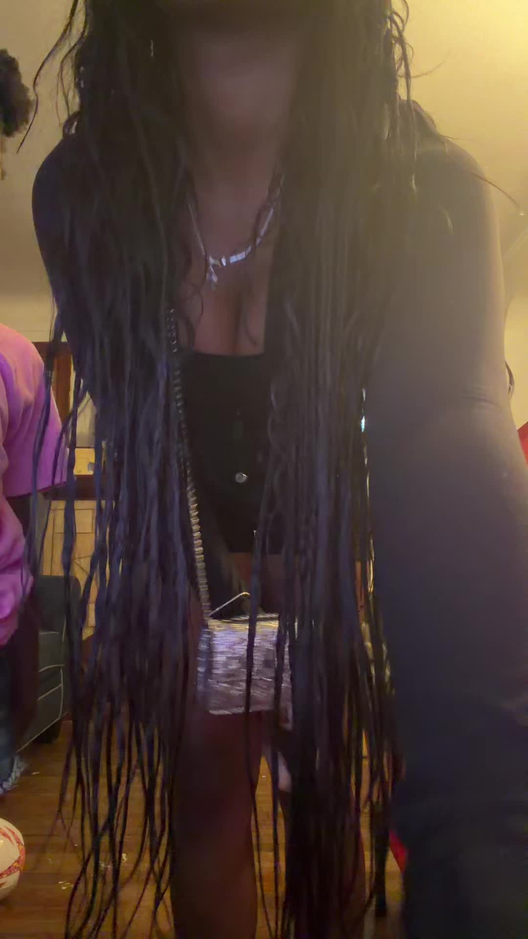 @mommybae
