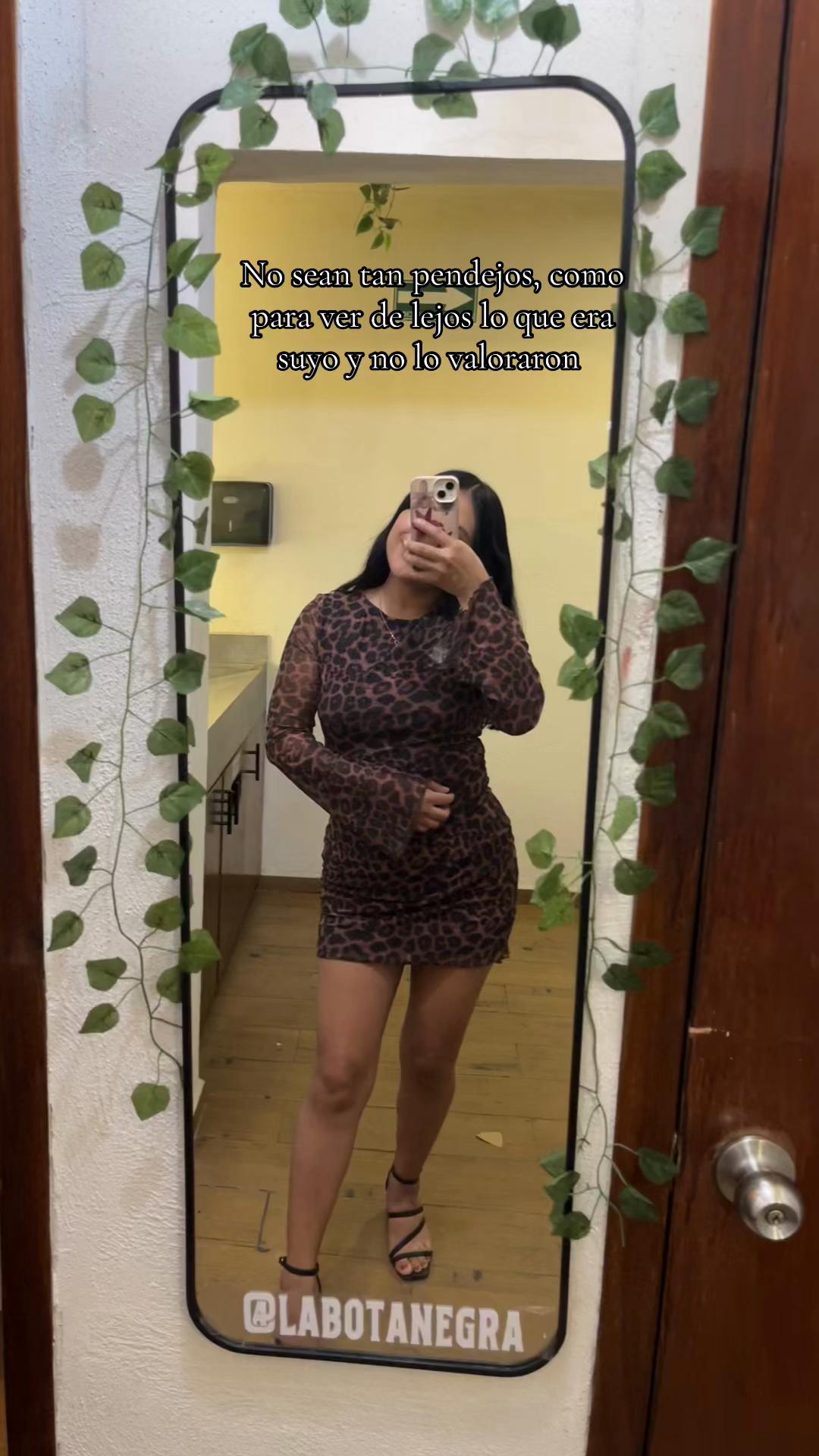 @𝒟𝐼𝐻𝐻