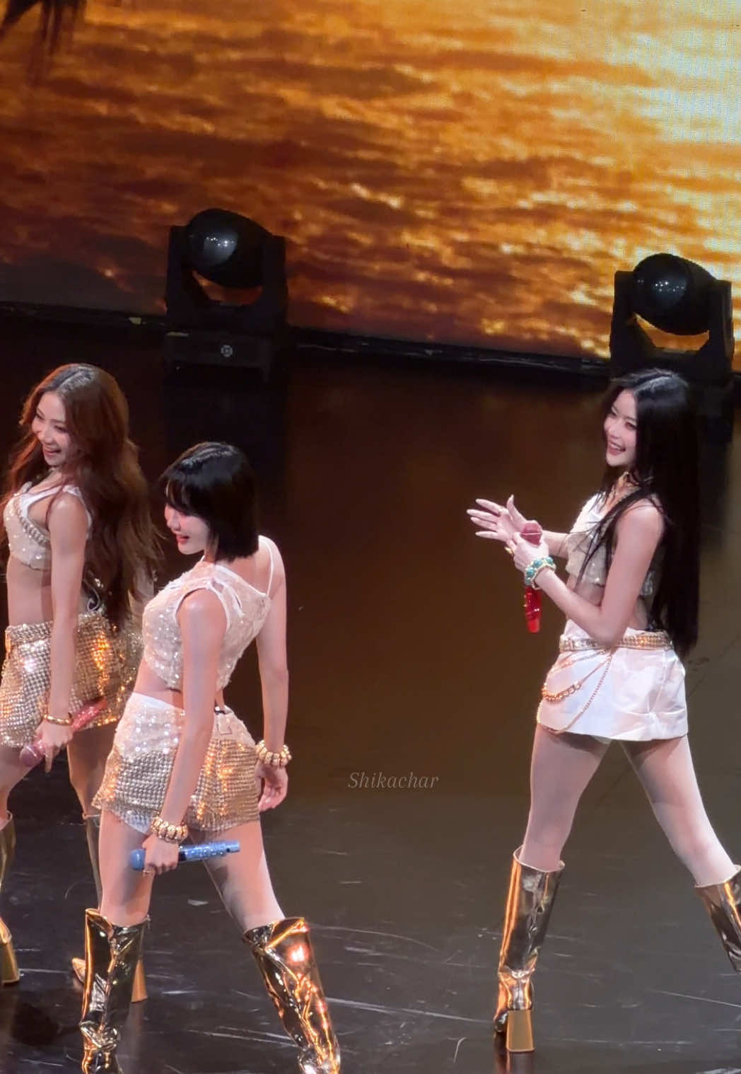 @หัวใจสีส้ม