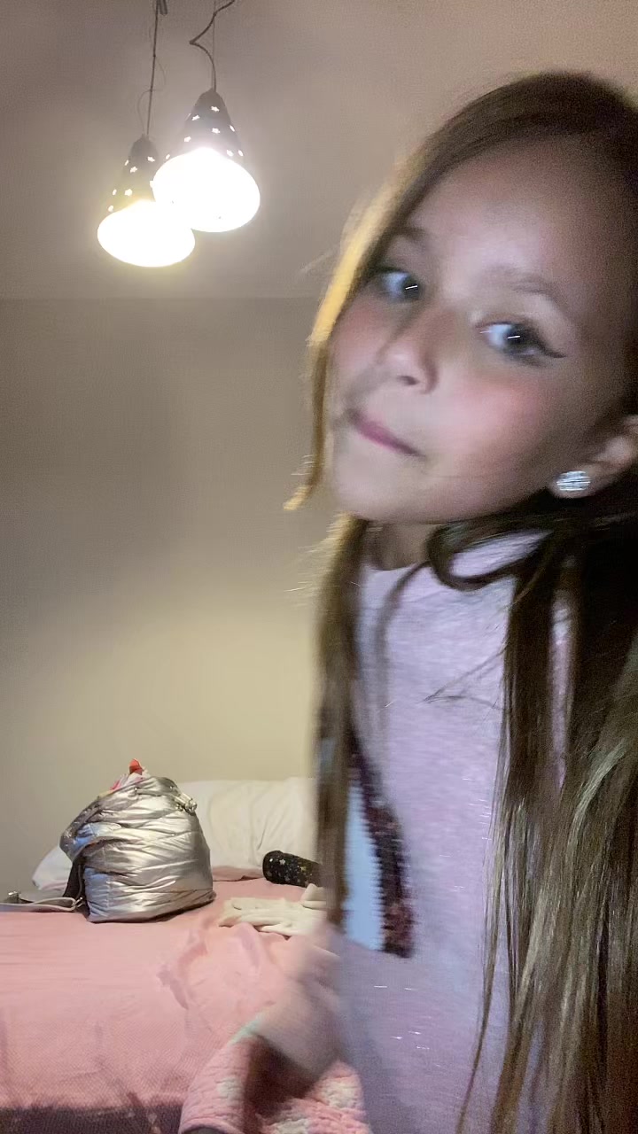 @Manu❤️