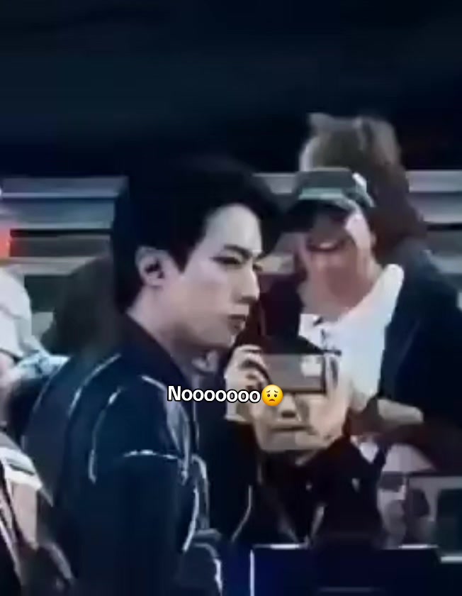 @꧁𓊈 🅶🅾🅻🅳🅴🅽 𓊉꧂🥢 ⊙⊝⊜