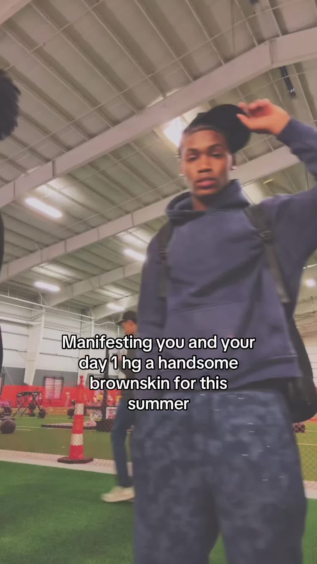 @Leo👑