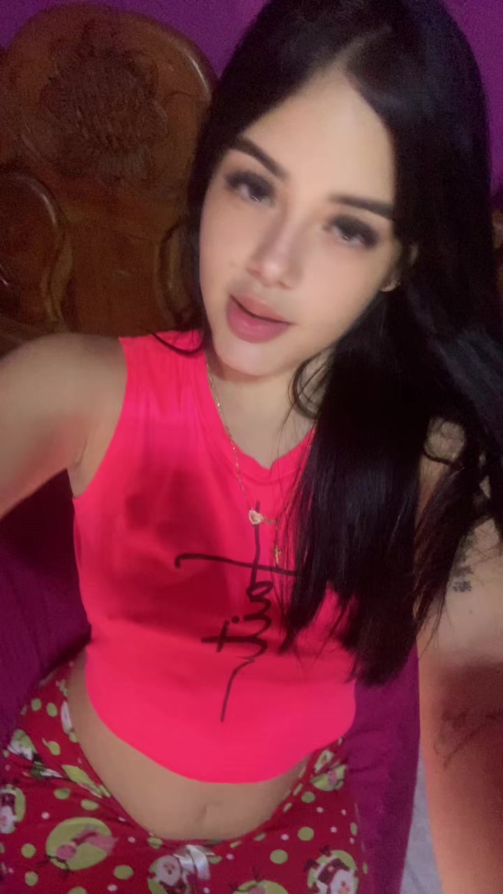 @👸🏻❤️&zwj;🔥