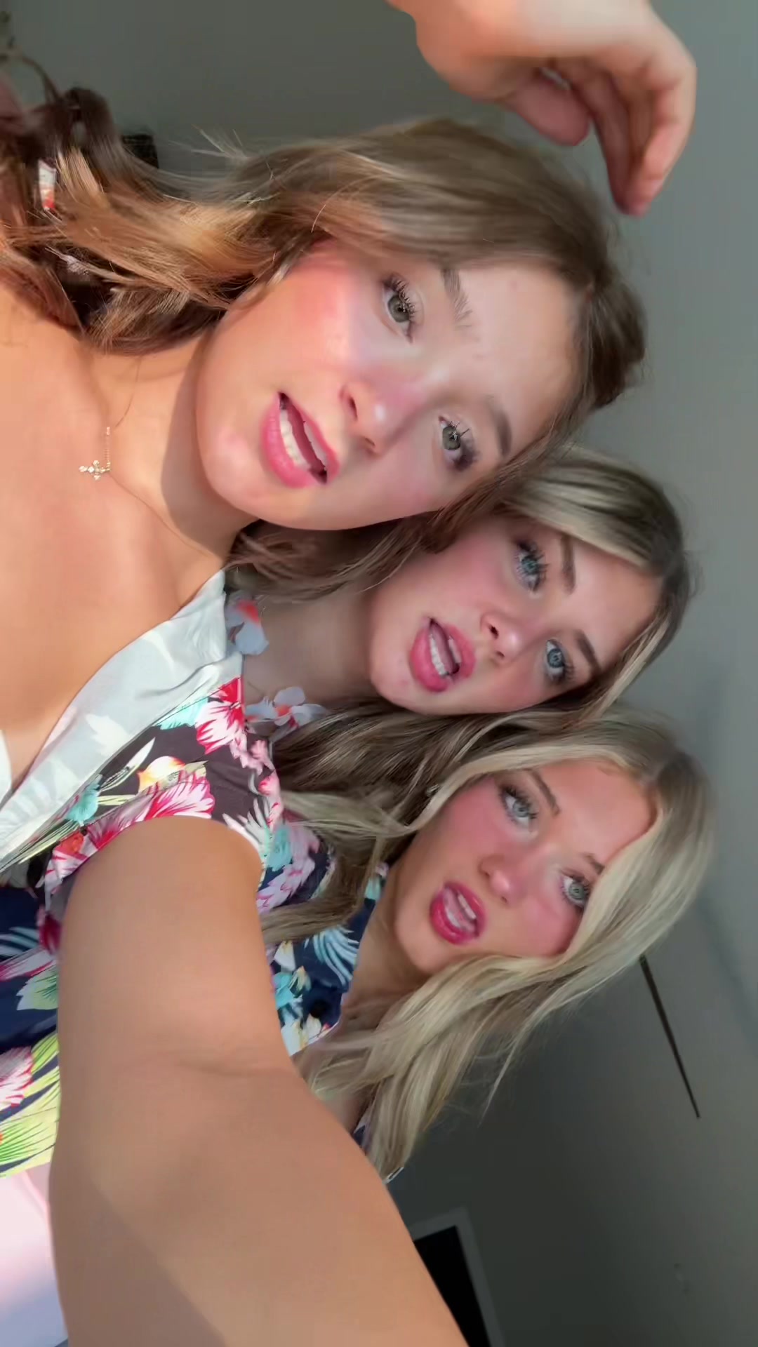 @ella