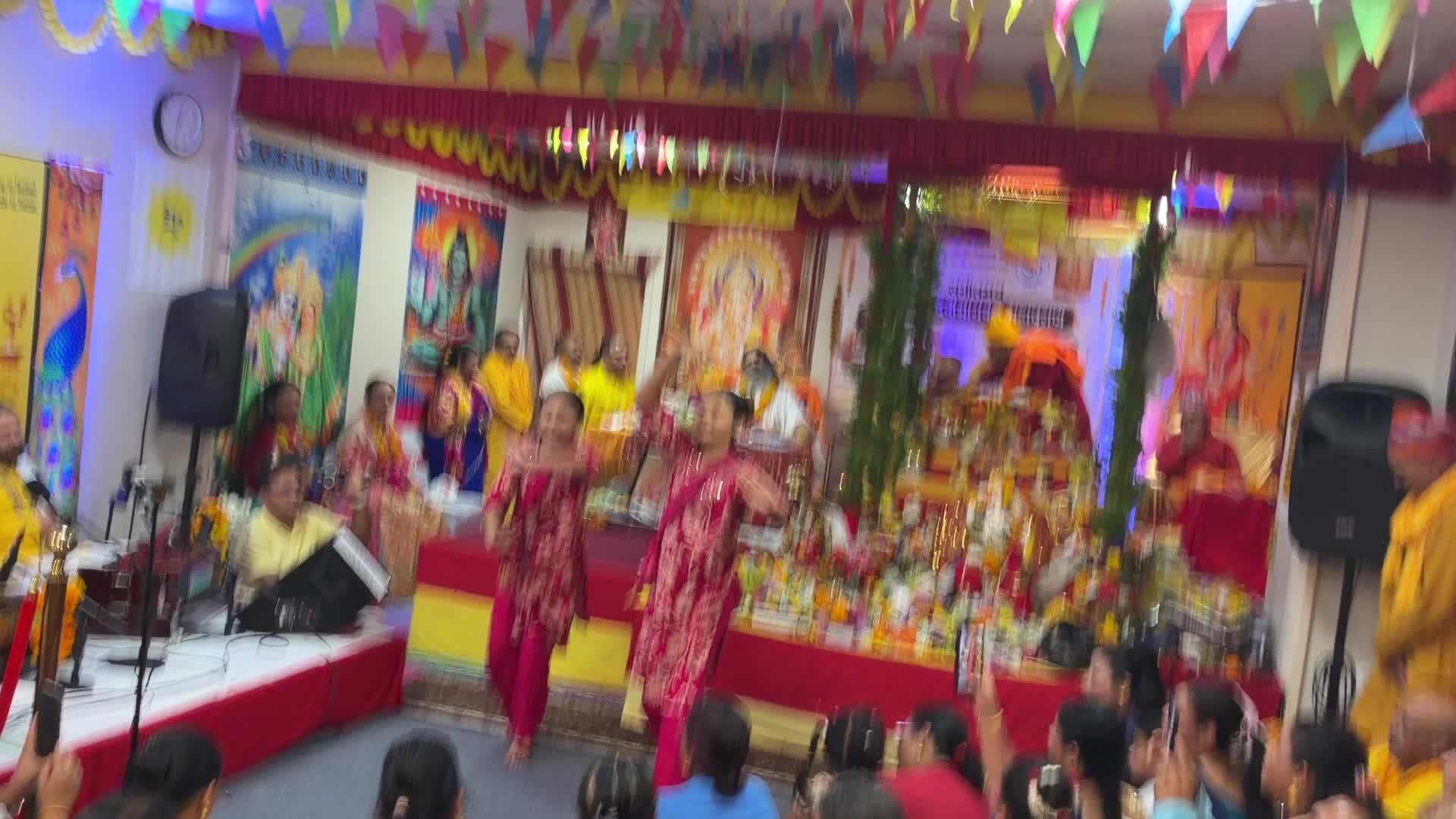 @Yogi bhanuananda (निजाती)