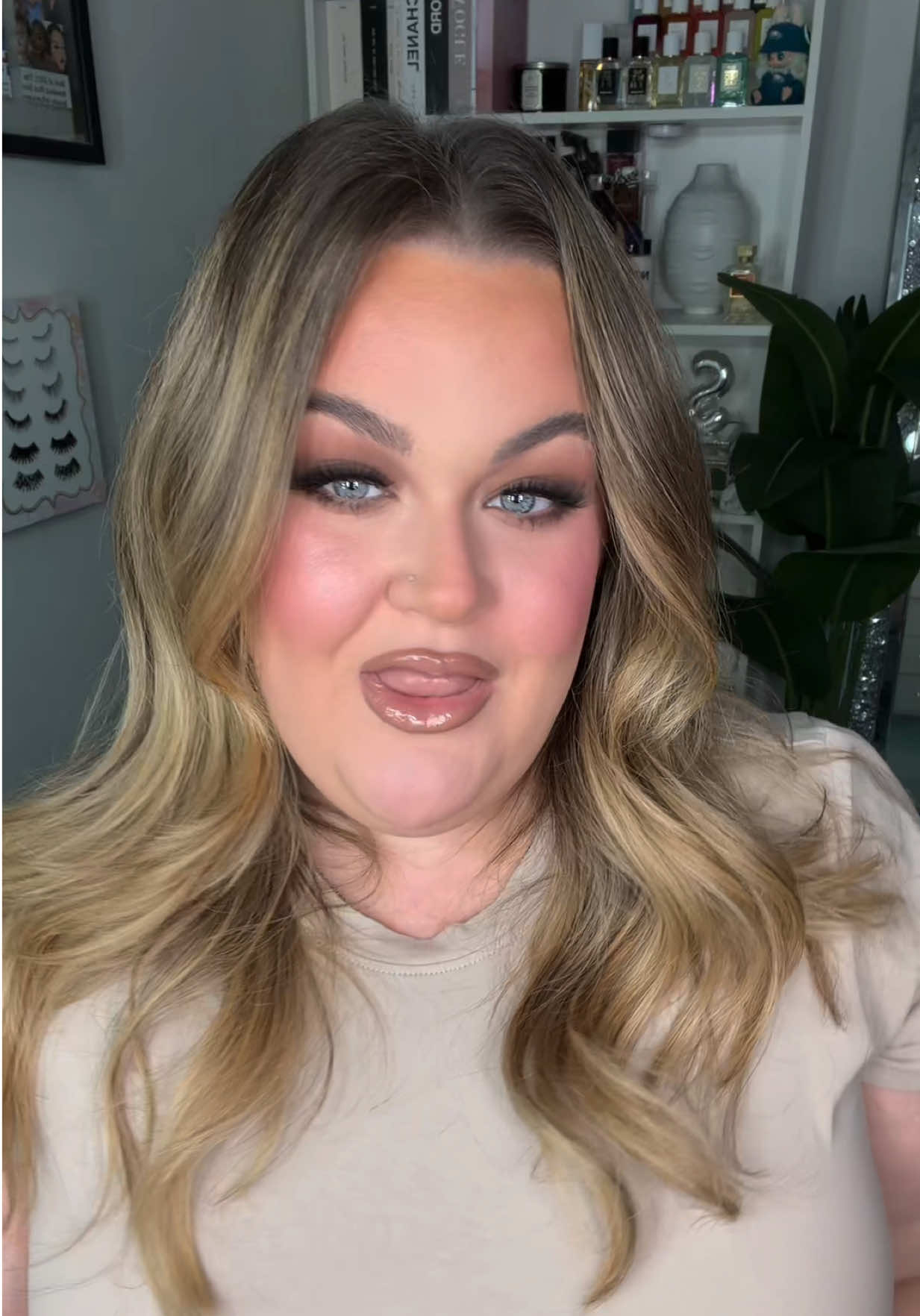@Sydneyslayyyz