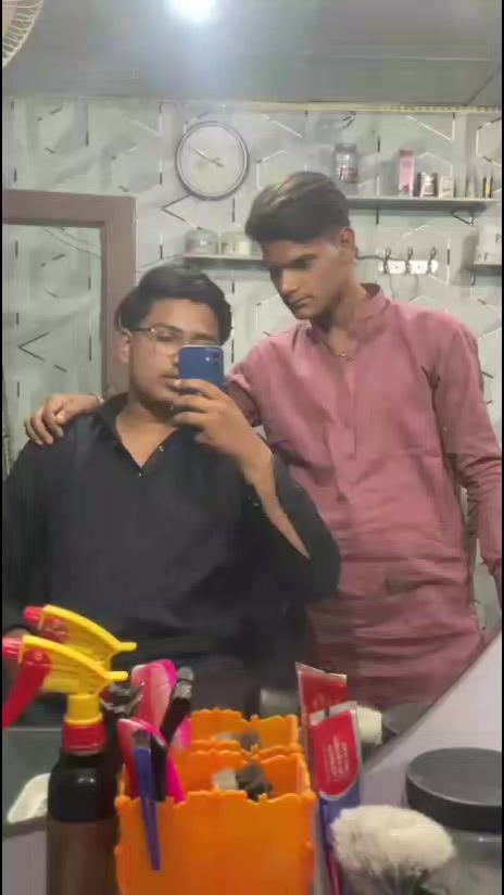 @sharooz