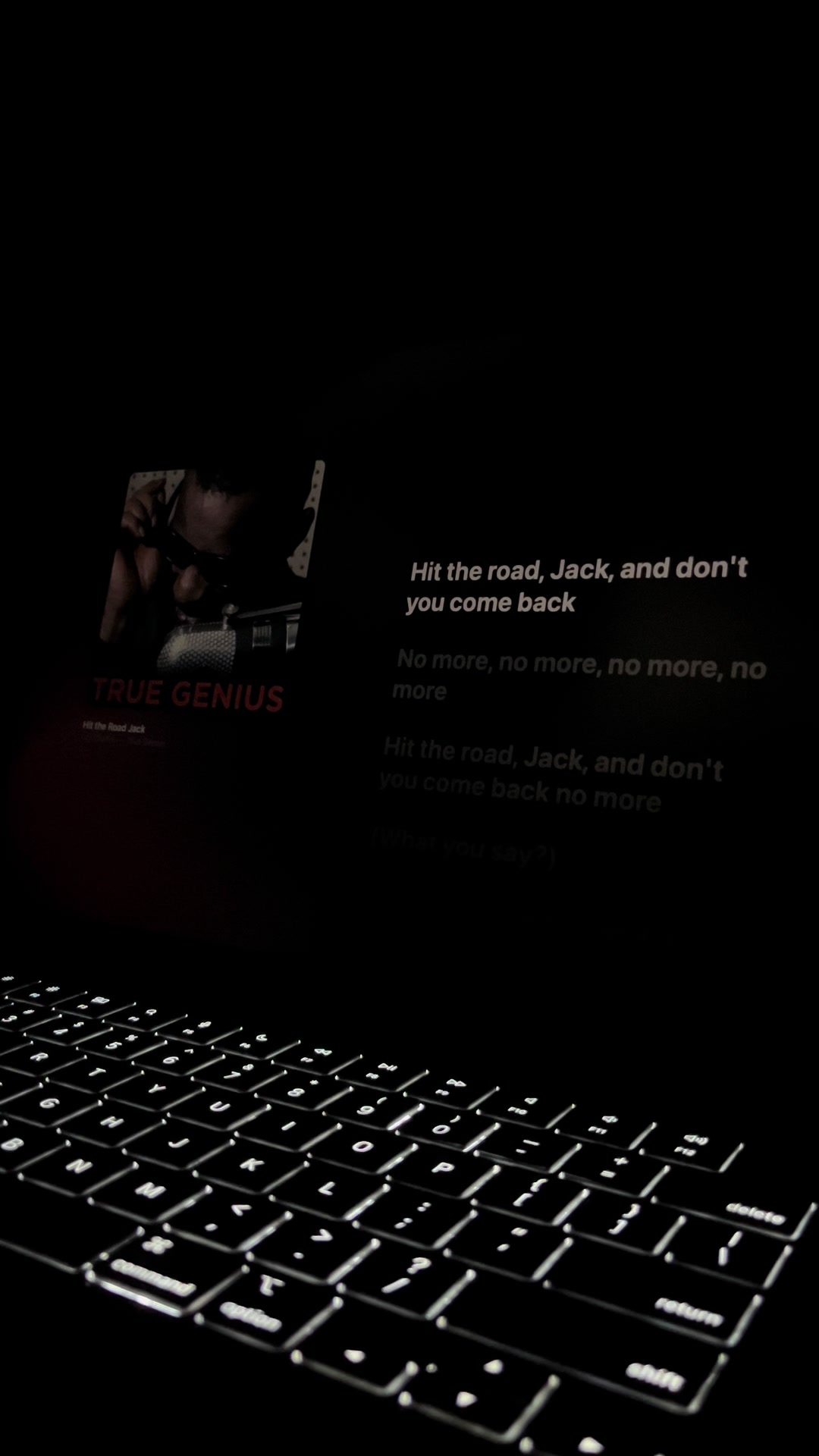 @💻