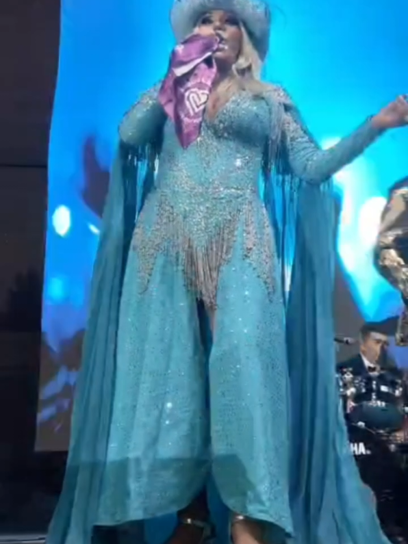@👑 La Patrona Laura León 👑