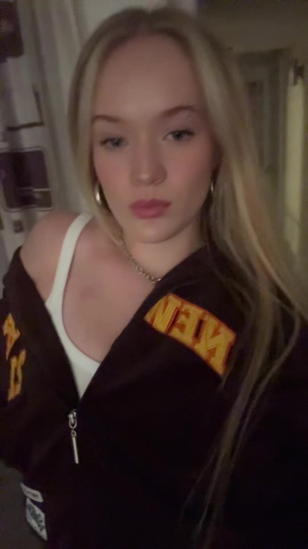 @mia