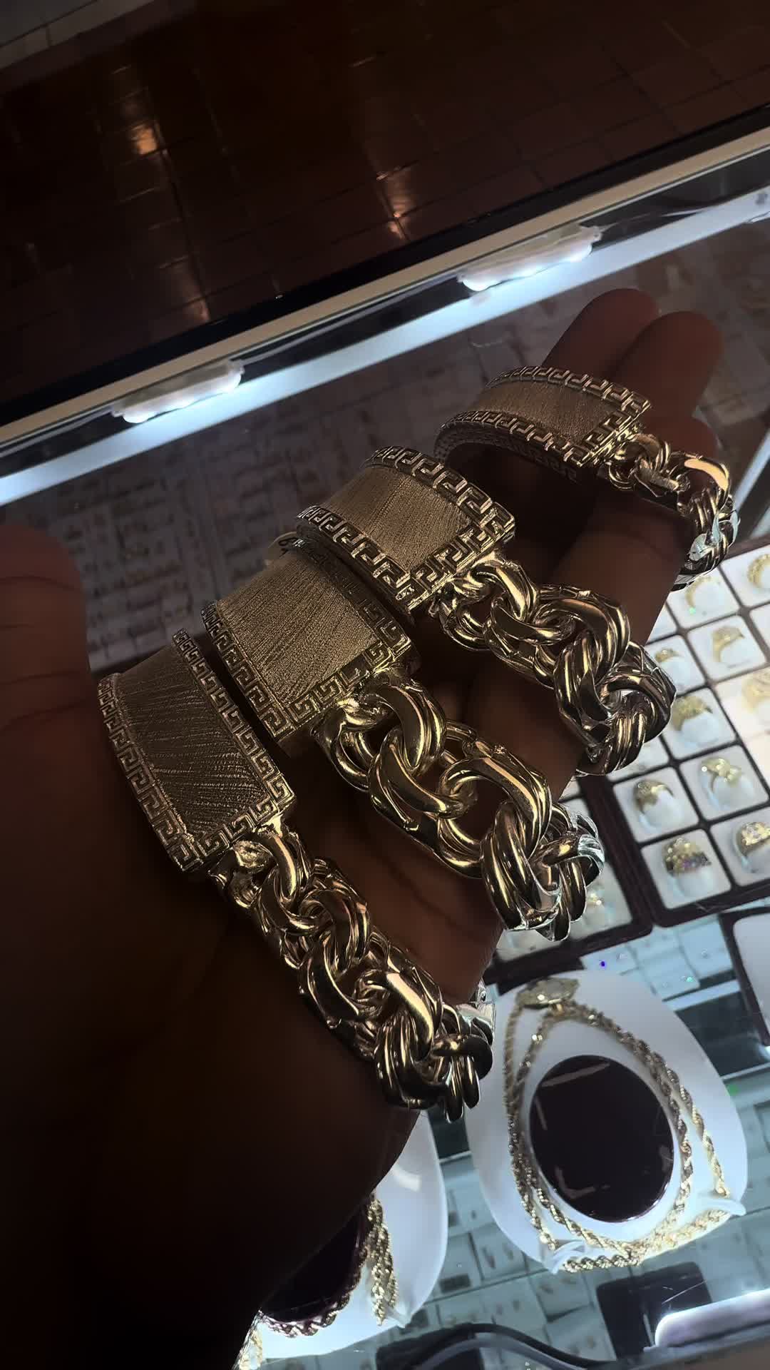 @AliJewelers