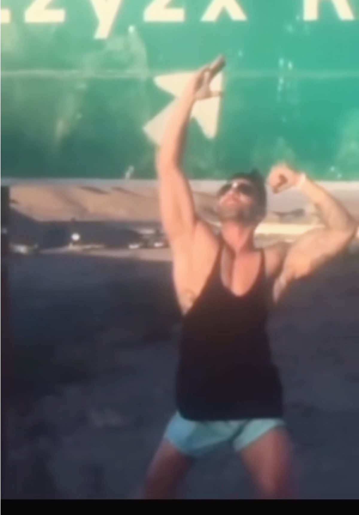 @Zyzz
