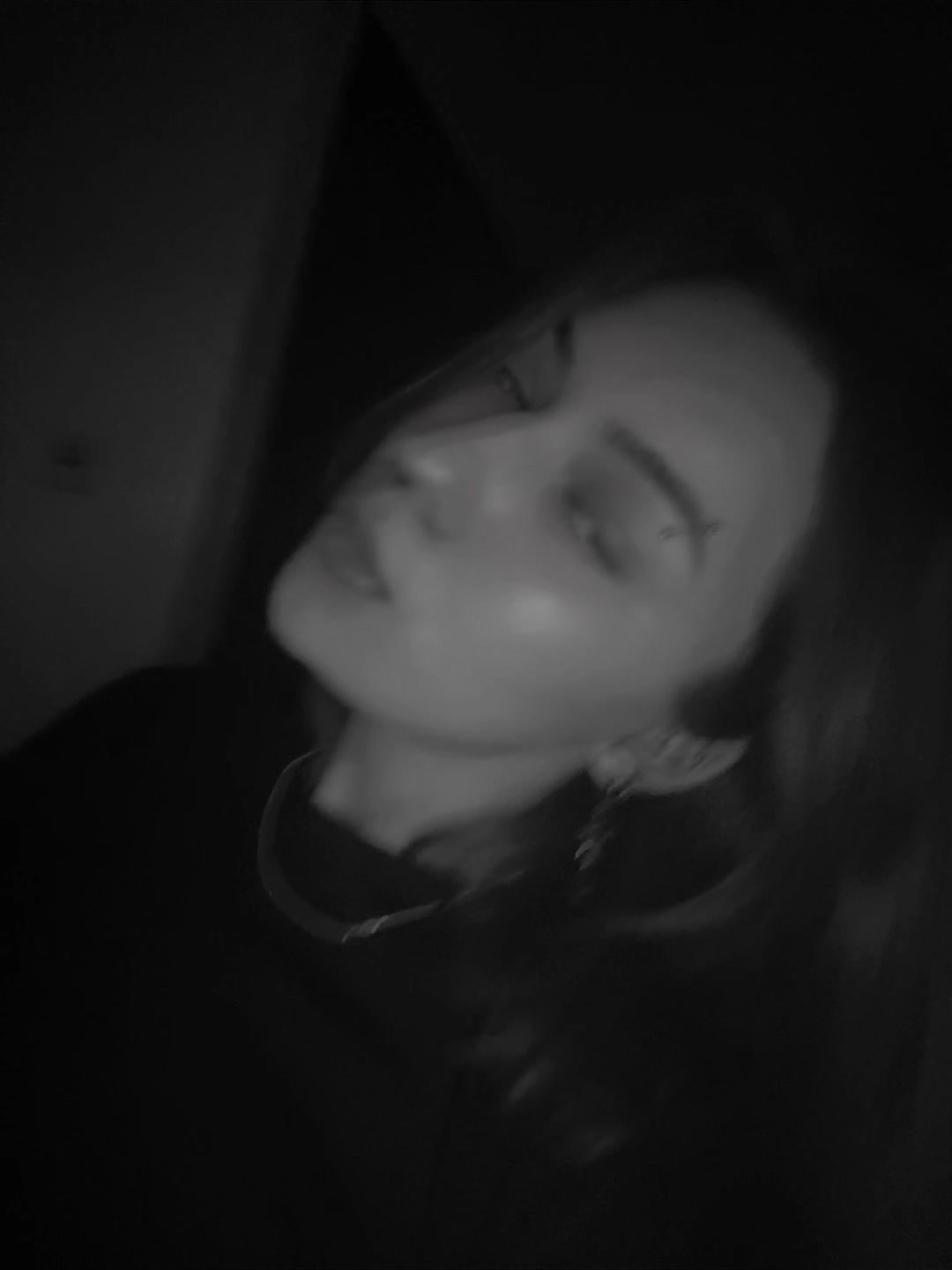 @V i k t o r i a