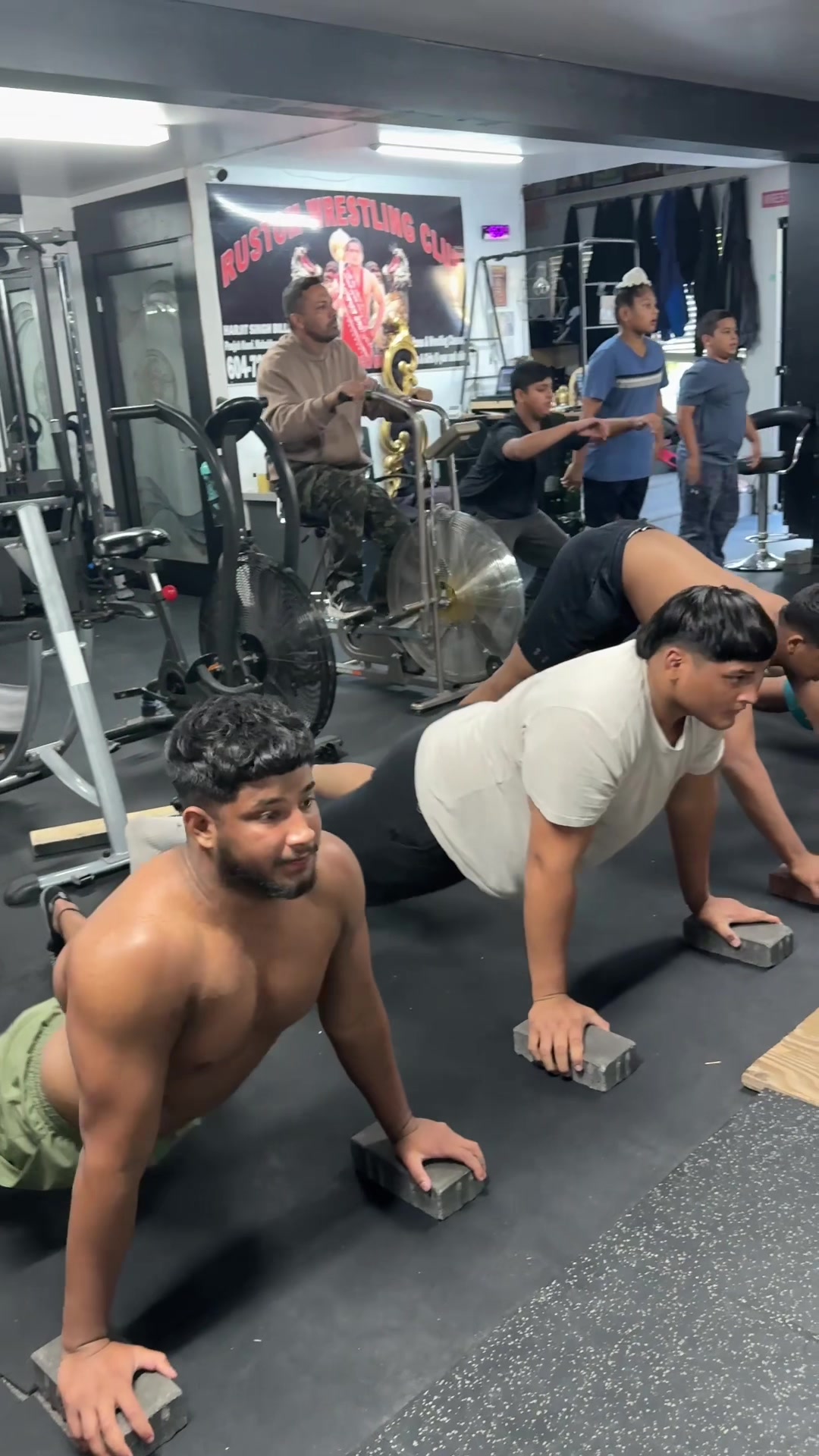@Harjit Billen 🤼&zwj;♂️🙏