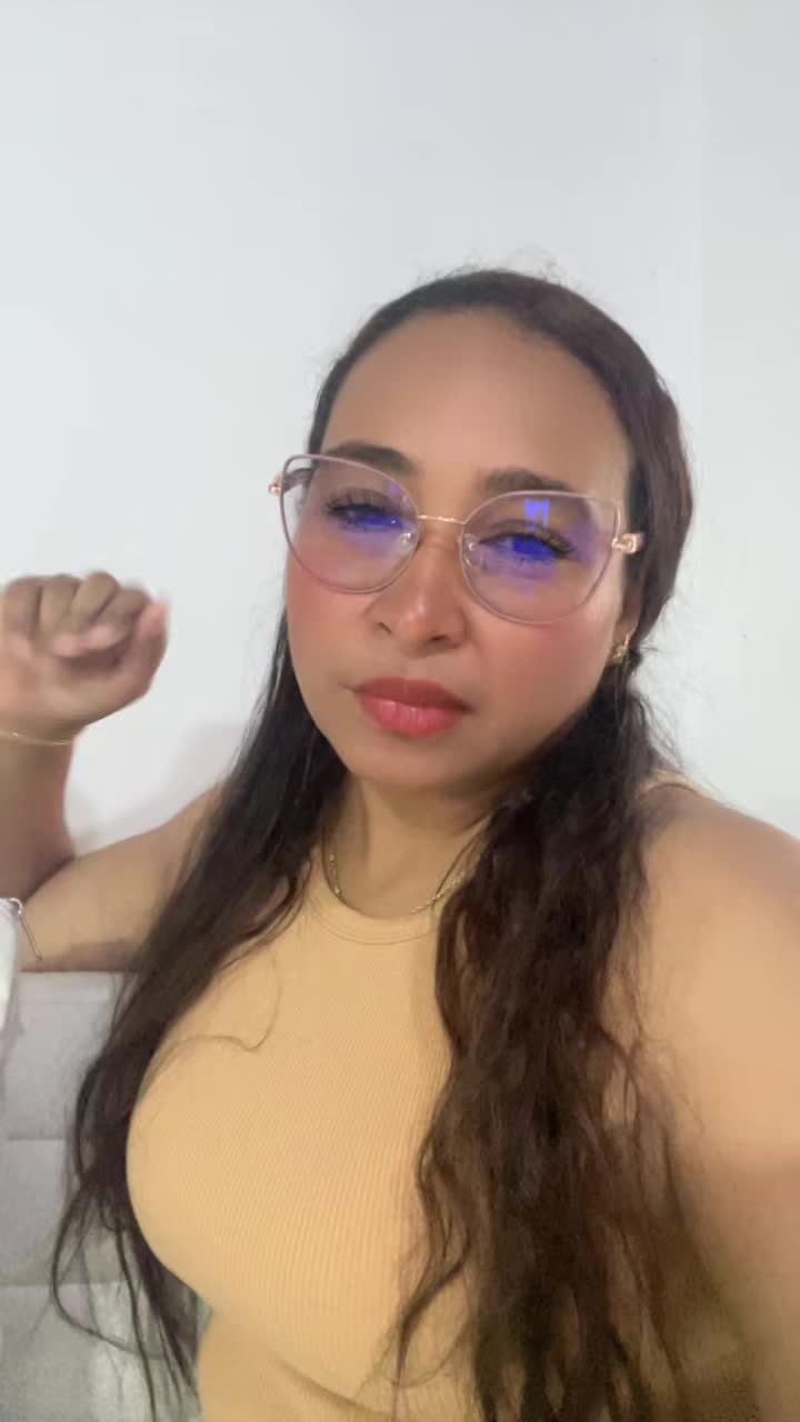 @𝒟𝐸𝐿𝐼𝒜 𝐵𝐸𝒞𝐸𝑅𝑅𝒜  💐?