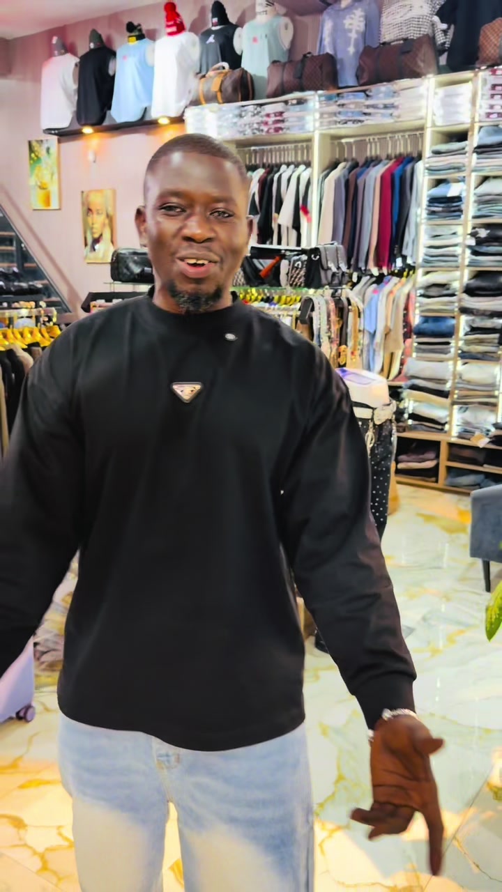 @Benz VIP Fashion Store🇬🇲🇺🇸