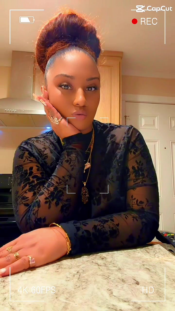 @_RedtheMUA