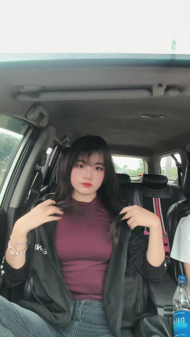 @Mãy🐼