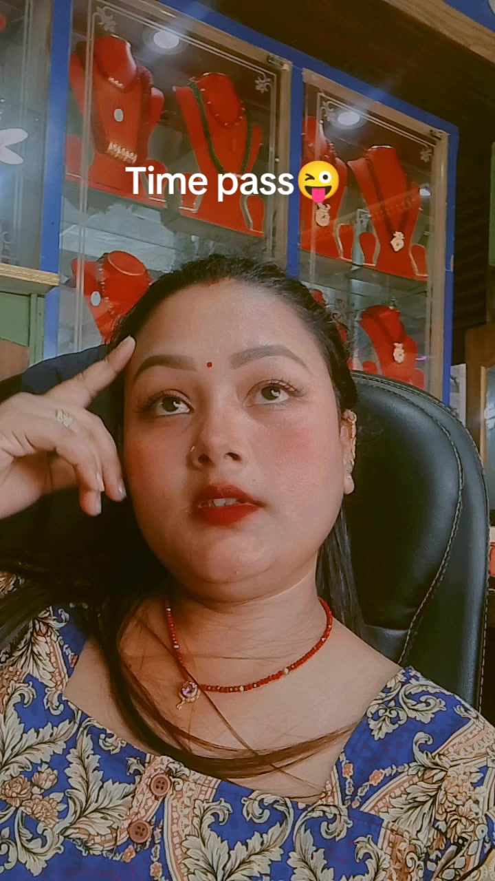 @Priyanka sanjog 😘♥️