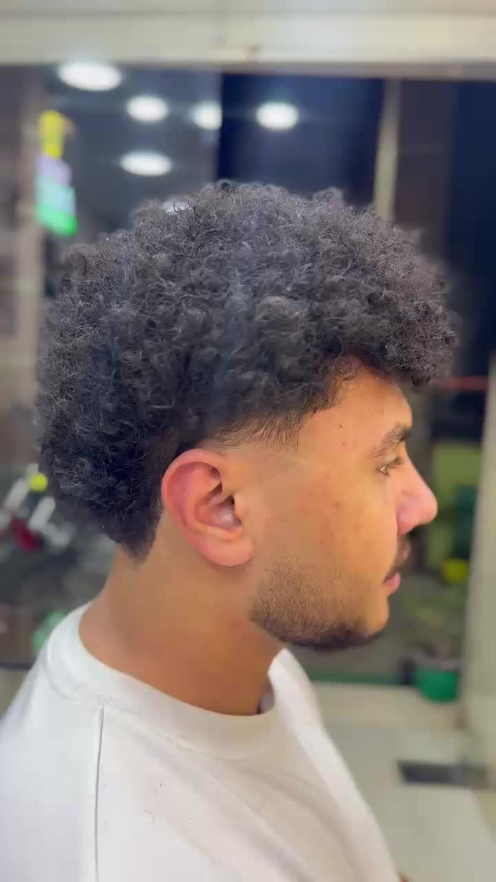 @𝑨𝑭𝑹✂️𝑶𝑻𝑶    🎖💈
