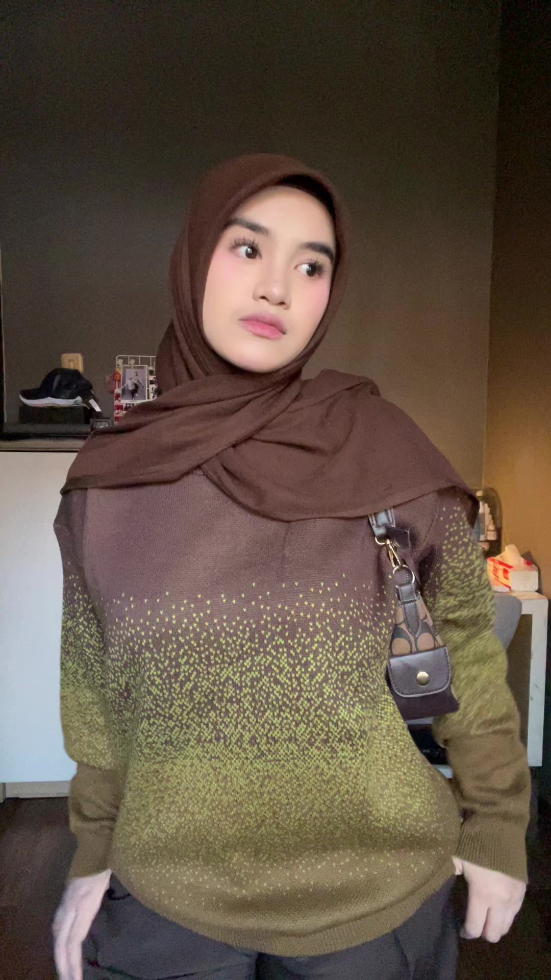 @Nayyut