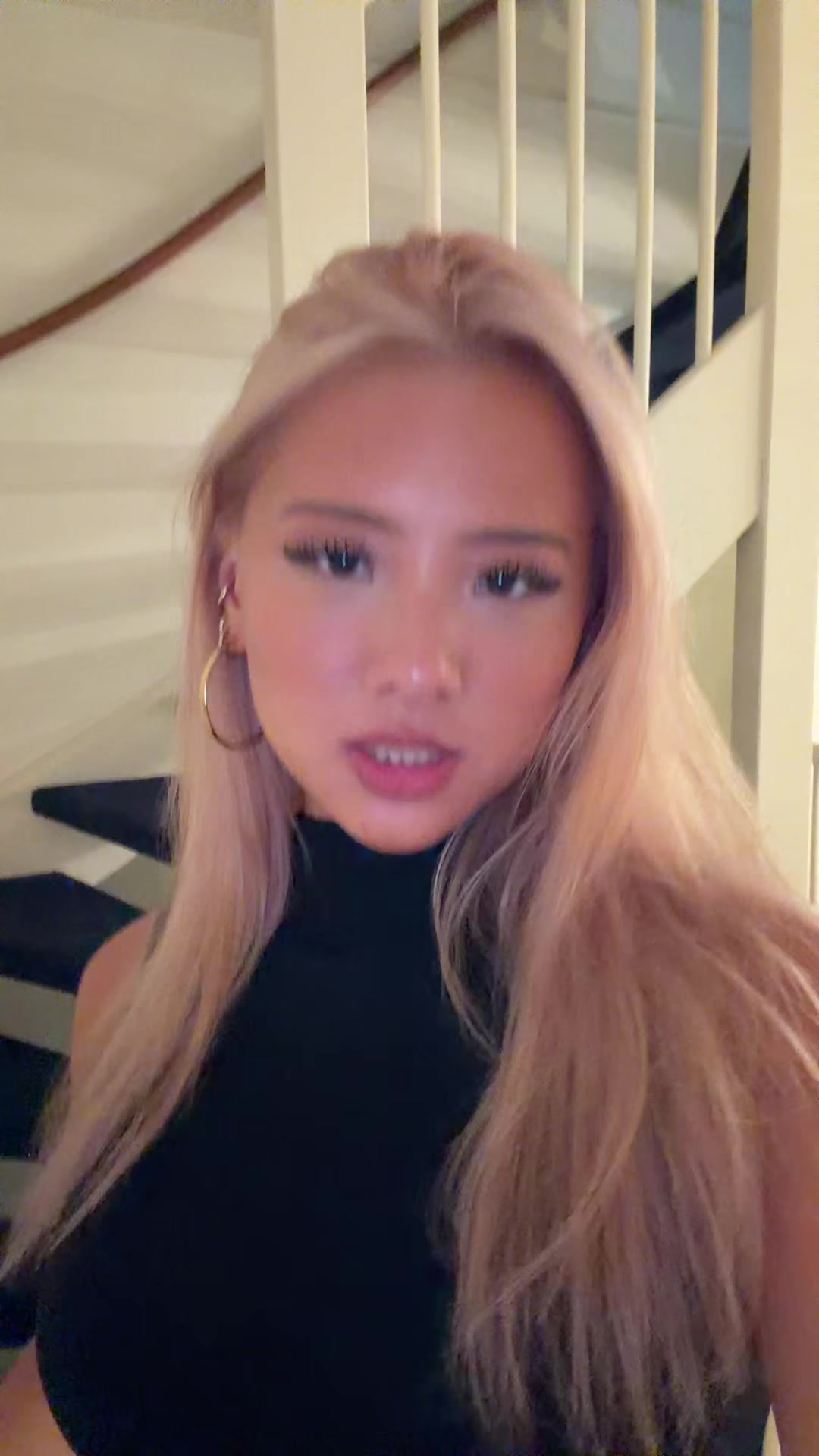 @u