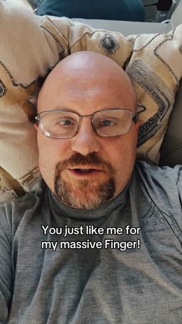 @Twofingersshort
