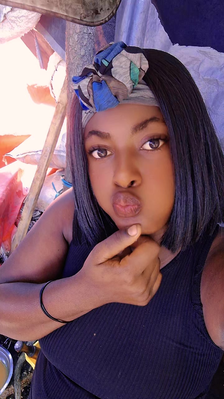 @sherloo la courageuse