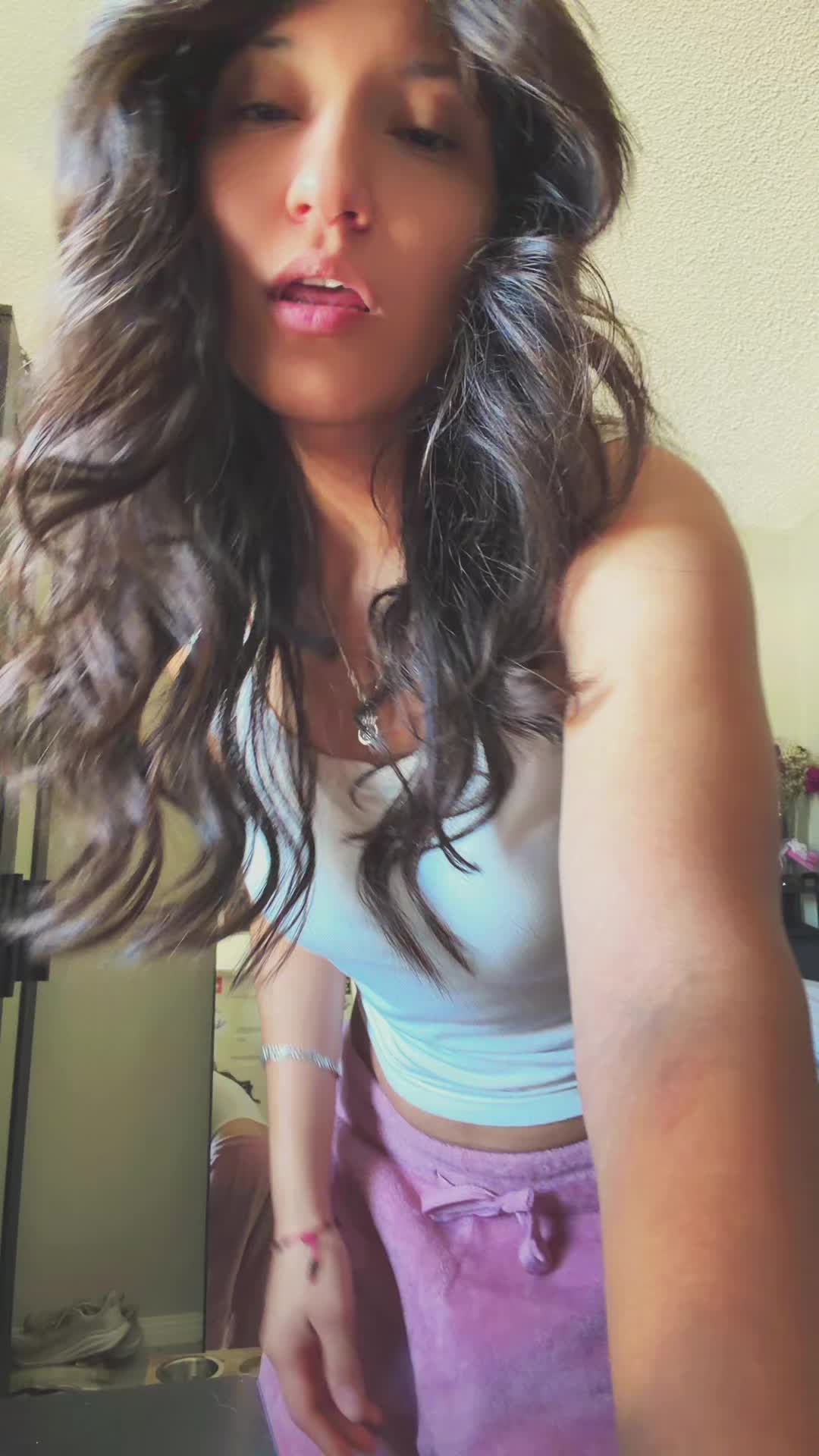 @indiyazrm
